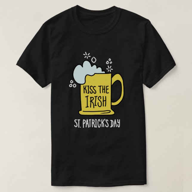 Embrassez le T-shirt noir de la Saint-Patrick de l (Design devant)