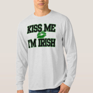 Embrassez-moi que je suis T-shirt irlandais