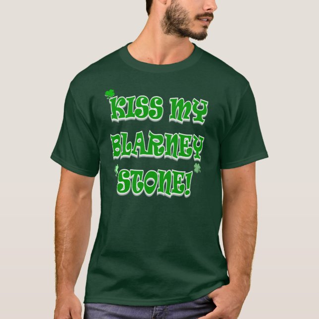 Embrassez mon T-shirts d'Irlandais de pierre de (Devant)