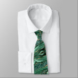 Emerald Green Parties scintillant or Cravate étinc<br><div class="desc">Cravate avec Agate Green Gold Parties scintillant Geode Marbre Emerald Sparkly Personnalisé Anniversaire - Anniversaire ou Mariage Cravates / Cadeau - Ou Ajouter votre nom - Texte - Faire votre cadeau spécial - Redimensionner et déplacer ou ajouter du texte / des éléments avec outil de personnalisation. Conception par MIGNED. S'il...</div>