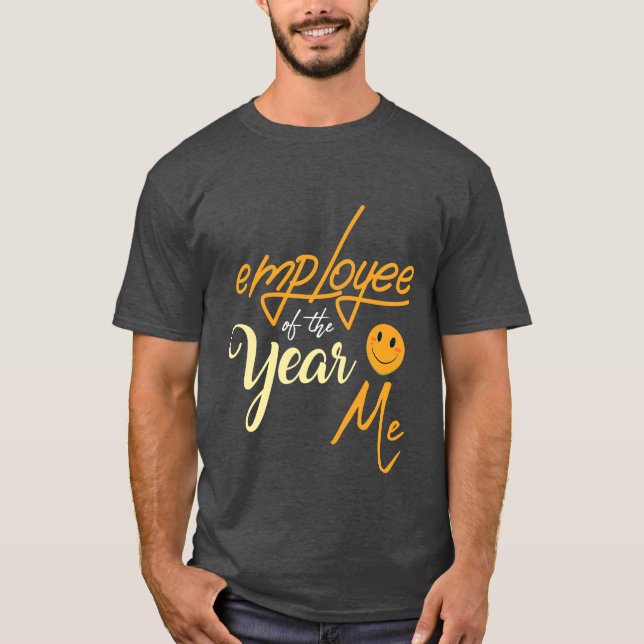 Employé drôle de T-shirt de l'année je (Devant)
