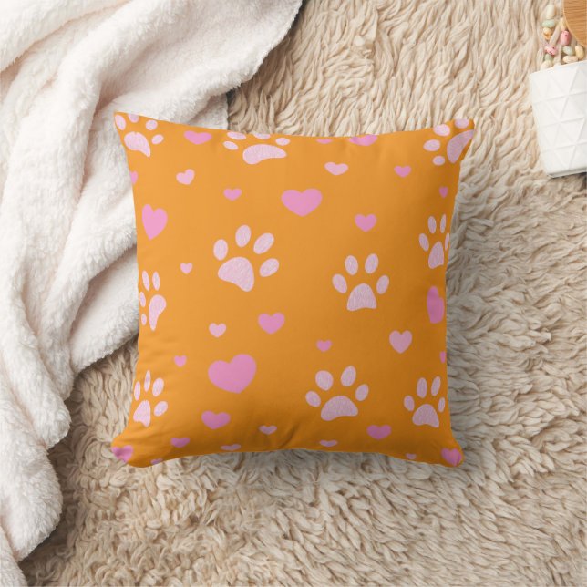 Empreinte de patte et Coeurs rose et blanc Coussin (Couverture)