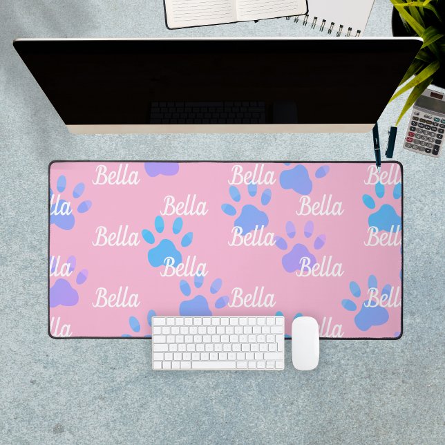 Empreintes de patte roses Nom de chien personnalis (Pink Paw Prints Personalized Dog Name Desk Mat
)