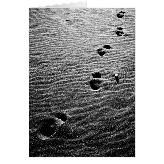 Empreintes sur le sable (Devant)