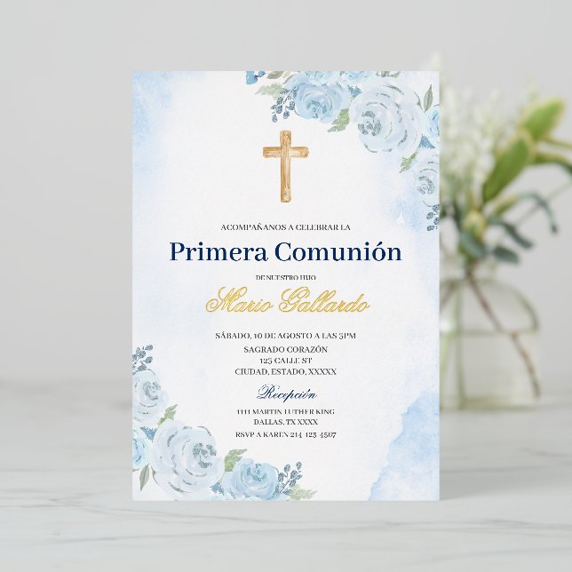 En Aluminium Blue Floral Bautizo Espagnol Invitation (Debout devant)