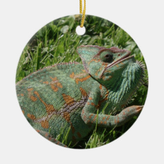 En Céramique Ornement agressif de caméléon