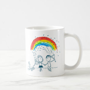 En créant l'arc-en-ciel aimez ensemble la tasse de