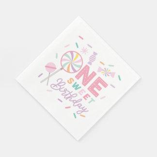 En Papier Serviette pour un joyeux anniversaire déjeuner