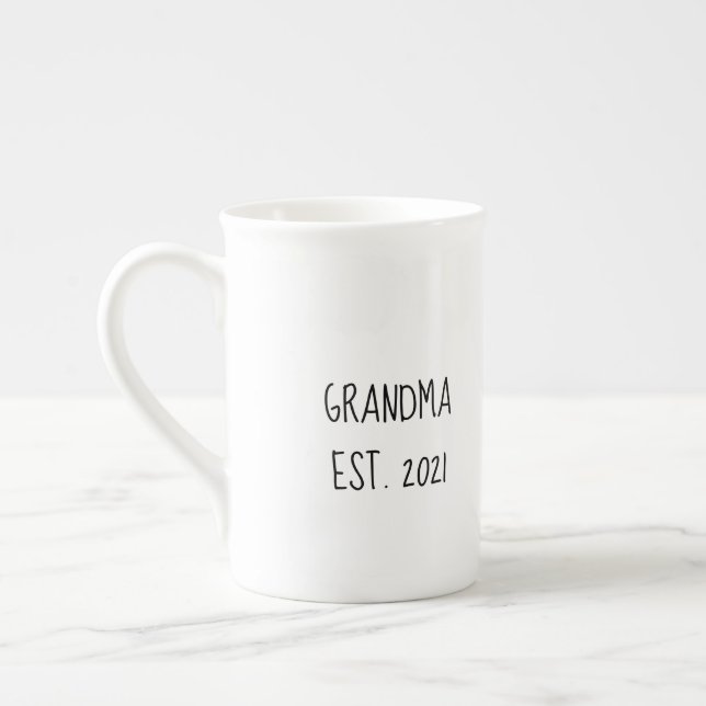 En Porcelaine Grand-mère "année d'essai" tasse pour les nouveaux (Gauche)