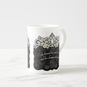 En Porcelaine Rêves dans la tasse de café de plans