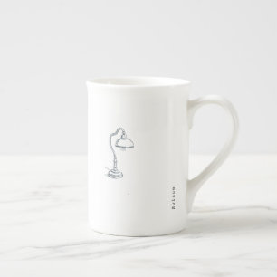 En Porcelaine Tasse à café avec dessin minimaliste introverti