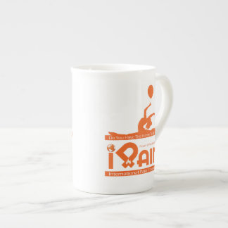 En Porcelaine tasse de café enorme d'iPain