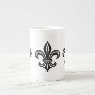 En Porcelaine Tasse spéciale "Fleur-de-lis stylisée"