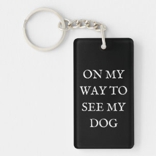 En route pour voir mon porte-clés de chien