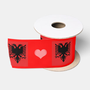 En Satin Ruban du drapeau albanais, Coeur, amour Albanie