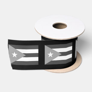 En Satin Ruban du drapeau de Porto Rico noir et blanc – Bor