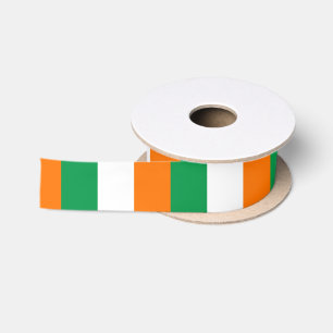 En Satin Ruban patriotique avec drapeau d'Irlande