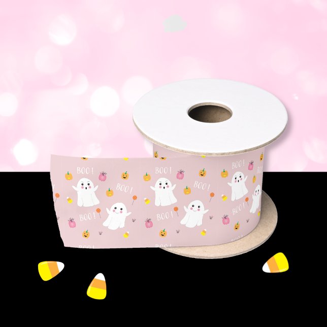 En Satin Ruban rose avec motif de fantôme mignon pour Hallo (Pink ribbon with a cute pattern with ghost and candies . )