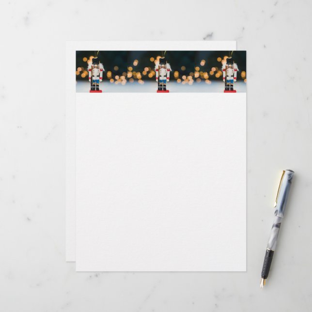 En-tête De Lettre Noël SlipperyJoe nutcracker figurine ornement (Devant/Arrière en situation)