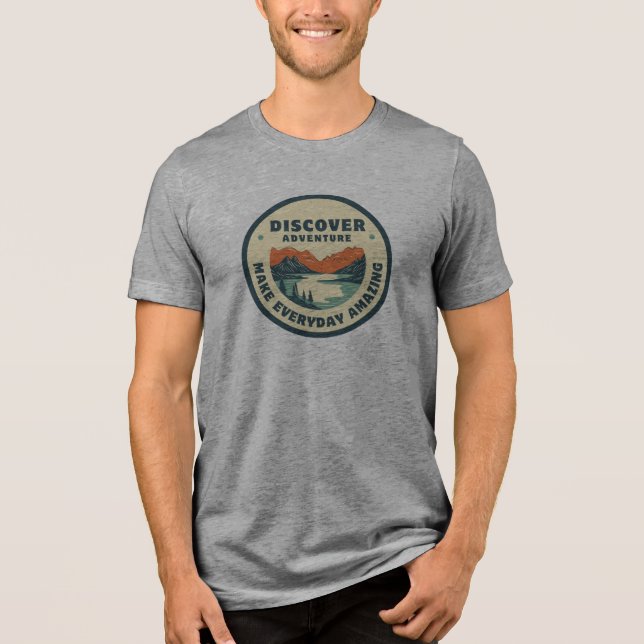 En Tri-matière Discover Adventure logo on t-shirt (Recto)