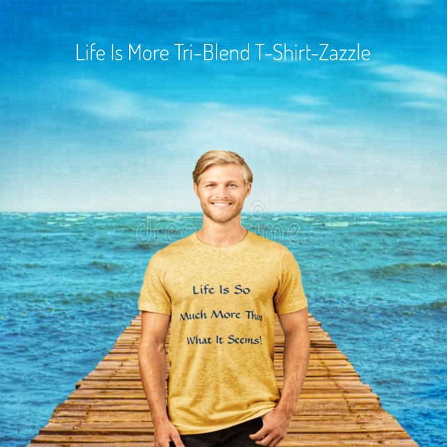 En Tri-matière La vie est plus t-shirt (Créateur téléchargé)