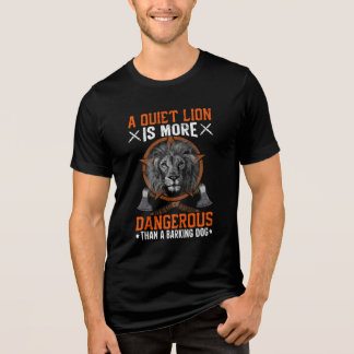 En Tri-matière "Le T-shirt Lion Tranquille Un Lion Tranquille Est