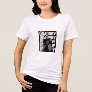 En Tri-matière Memory Minimal Black and White Typography T-Shirt 