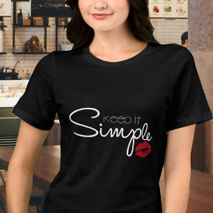 En Tri-matière Red Lipstick Print Keep it Simple Black T-shirt
