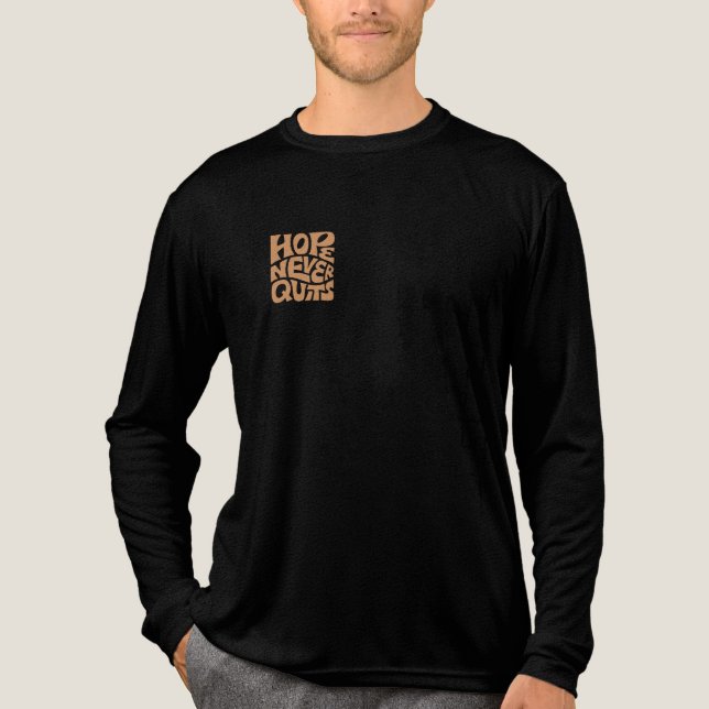 En Tri-matière Retro Hope Never Quits Typography T-Shirt Design | (Recto)