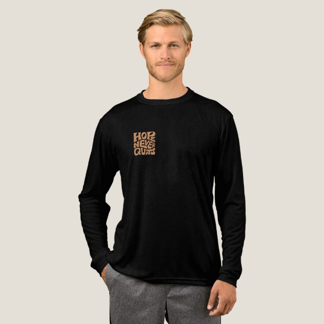 En Tri-matière Retro Hope Never Quits Typography T-Shirt Design | (Recto complet)