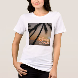 En Tri-matière Rêves Urbains Par Ahmed T-Shirt – Coucher de Sole