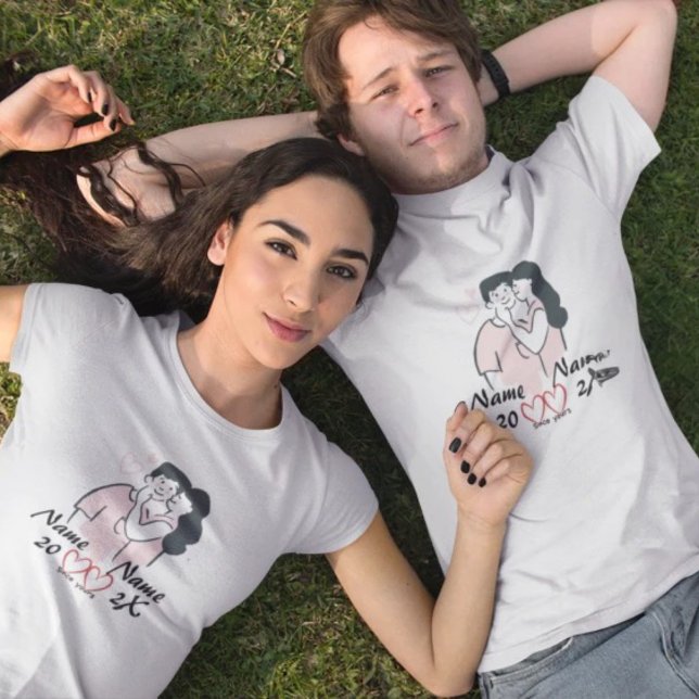 En Tri-matière T-shirt couple personnalisé - Noms et date personn (Créateur téléchargé)