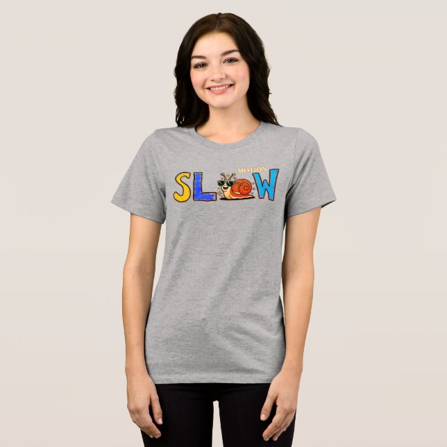 En Tri-matière T-shirt graphique avec un escargot lent mignon (Recto plein)