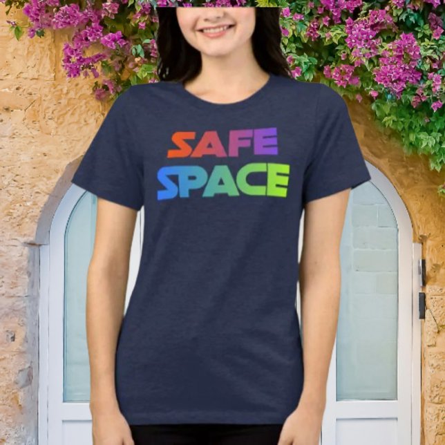 En Tri-matière T-shirt Rainbow Refuge (Créateur téléchargé)