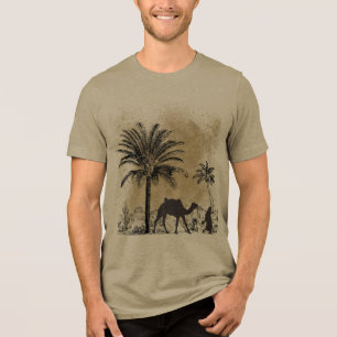 En Tri-matière T-shirt vintage d'art de palmiers et de chameau du
