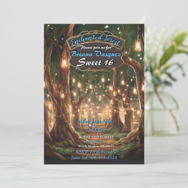 Enchanted Forest Sweet 16 Invitation (Debout devant)