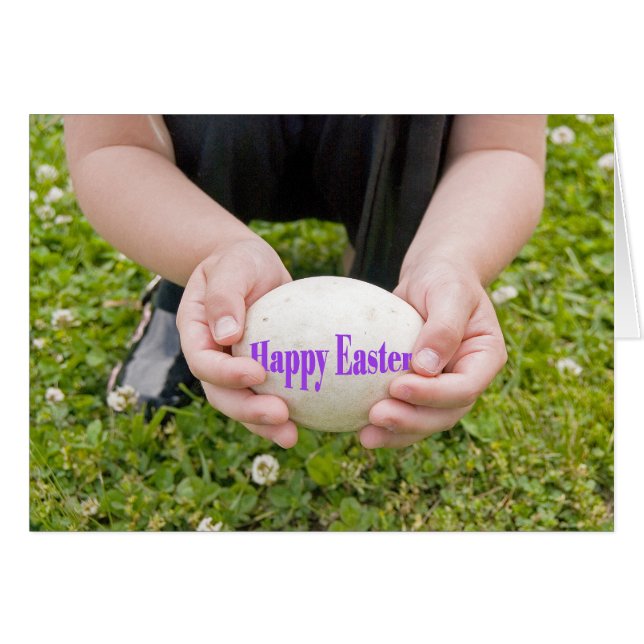 Enfant tenant l'oeuf de Pâques (Devant horizontal)