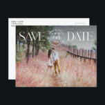 Enregistrer la date Faire-part photo Représentatio<br><div class="desc">Partagez l'actualité avec style grâce à ces annonces fiançailles modernes ! La faire-part est ornée d'un lettrage blanc tendance superposant votre photo fiançailles horizontale. Personnalisez l'avant du faire-part en ajoutant vos noms et des détails supplémentaires. La carte revient à un motif élégant.</div>