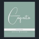 Ensemble de Étiquette de nourriture et de boisson<br><div class="desc">Étiquette de coquito vert d'épinette de typographie moderne.</div>