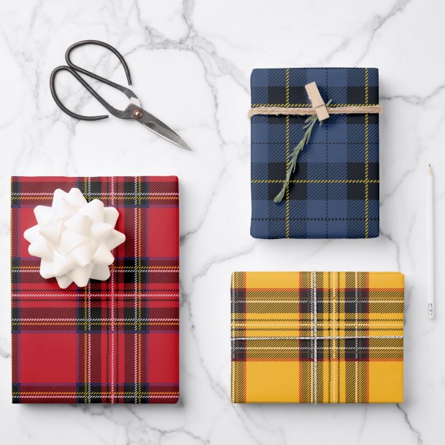 Ensemble de feuilles de papier cadeau à carreaux r (Recto)