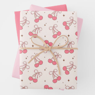 Ensemble de feuilles de papier cadeau à ruban rose