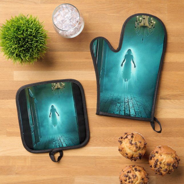 Ensemble De Gant De Cuisine Et De Manique Apparition flottante (De haut en bas)