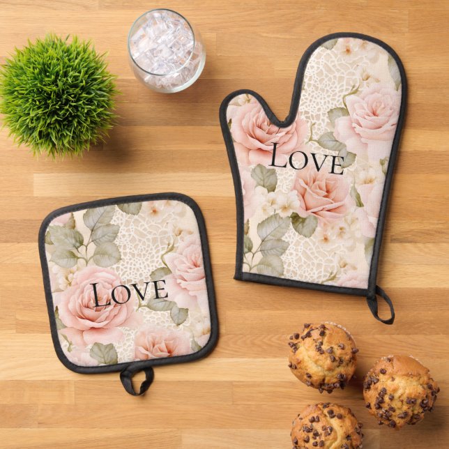 Ensemble De Gant De Cuisine Et De Manique Blush Crème Roses Fleuris   (De haut en bas)