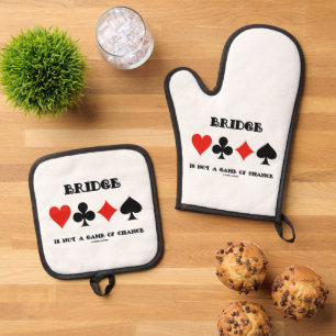 Ensemble De Gant De Cuisine Et De Manique Bridge N'Est Pas Un Jeu De Chance Quatre Costumes