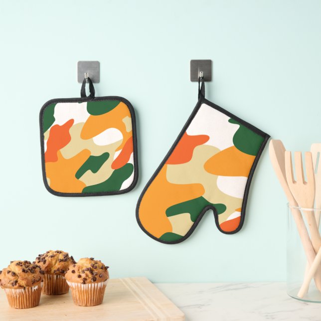 Ensemble De Gant De Cuisine Et De Manique camouflage (In situ (suspendu))