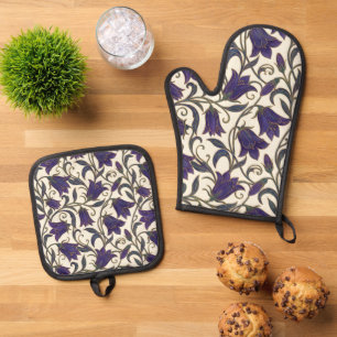 Ensemble De Gant De Cuisine Et De Manique Campanule Fleur Sauvage Motif