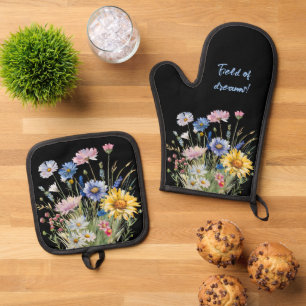 Ensemble De Gant De Cuisine Et De Manique Champ Assorti de Fleurs sauvages sur noir