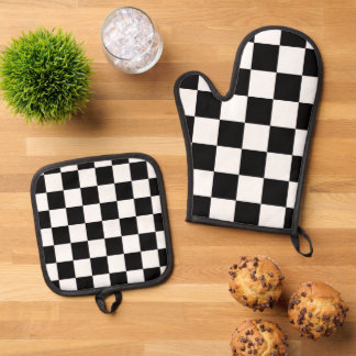 Ensemble De Gant De Cuisine Et De Manique Checkerboard Home Rug of the Classic Elegance