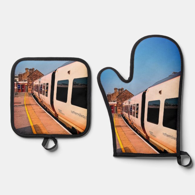 Ensemble De Gant De Cuisine Et De Manique Côté du train (Recto)