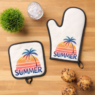 Ensemble De Gant De Cuisine Et De Manique Coucher de soleil rétro d'été palmier